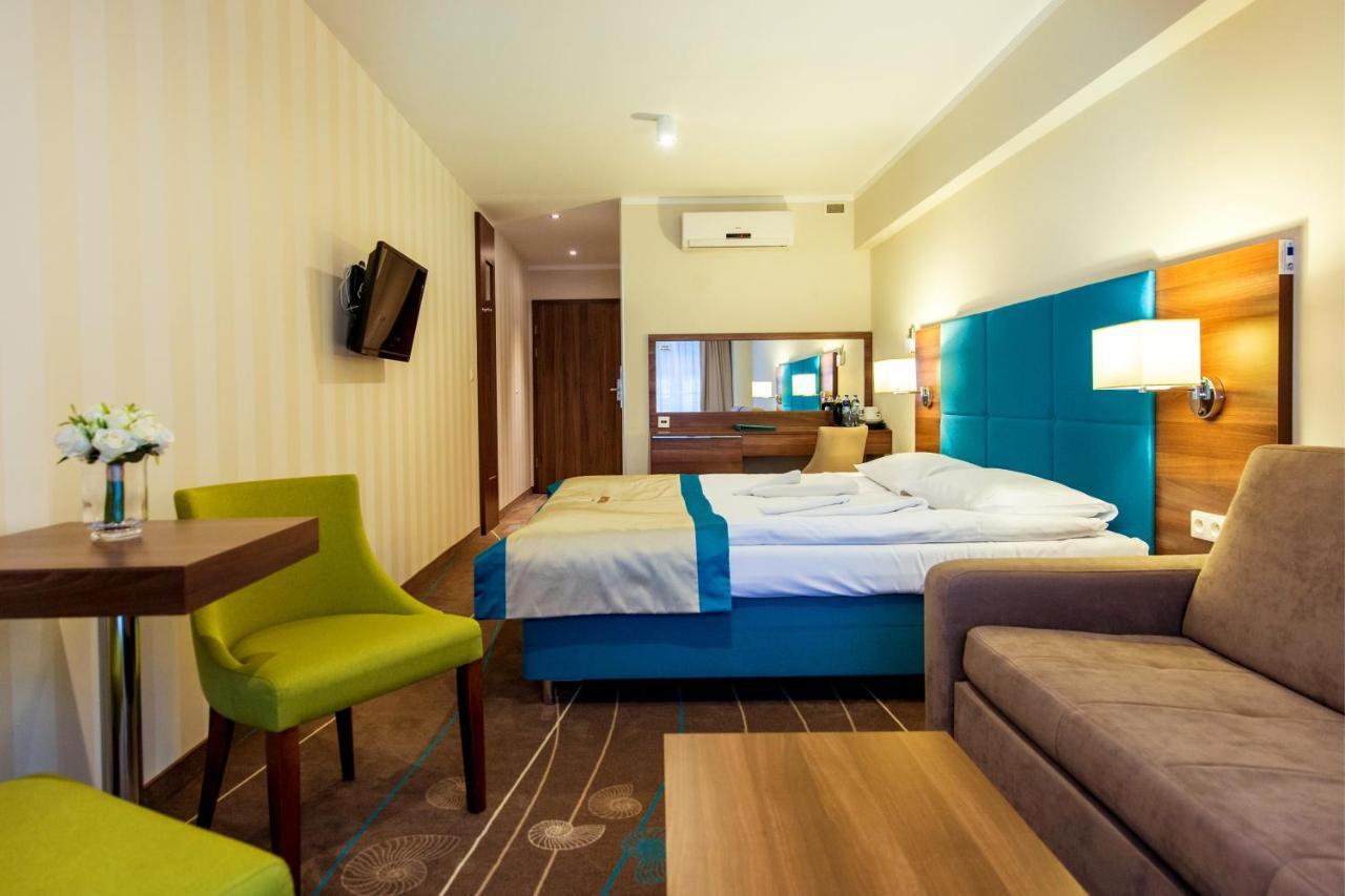 Aparthotel Przy Plazy 미엥지즈드로예 외부 사진