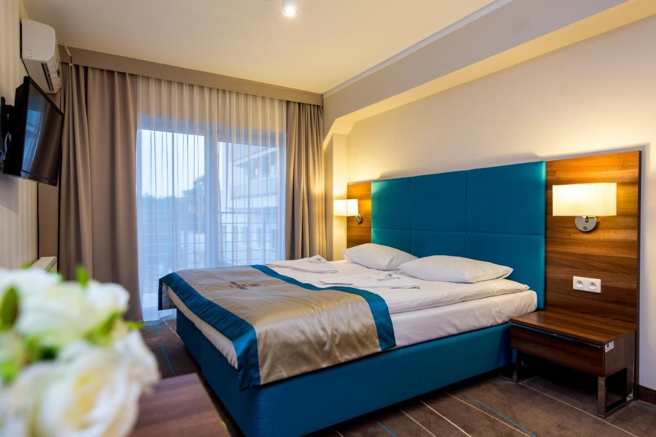 Aparthotel Przy Plazy 미엥지즈드로예 외부 사진
