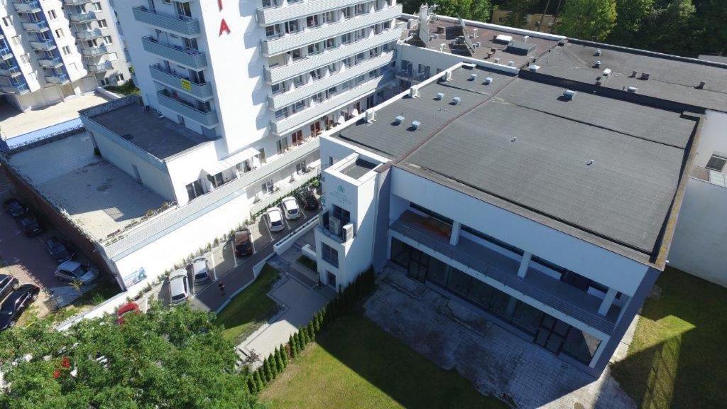 Aparthotel Przy Plazy 미엥지즈드로예 외부 사진