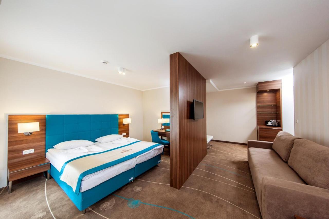 Aparthotel Przy Plazy 미엥지즈드로예 외부 사진